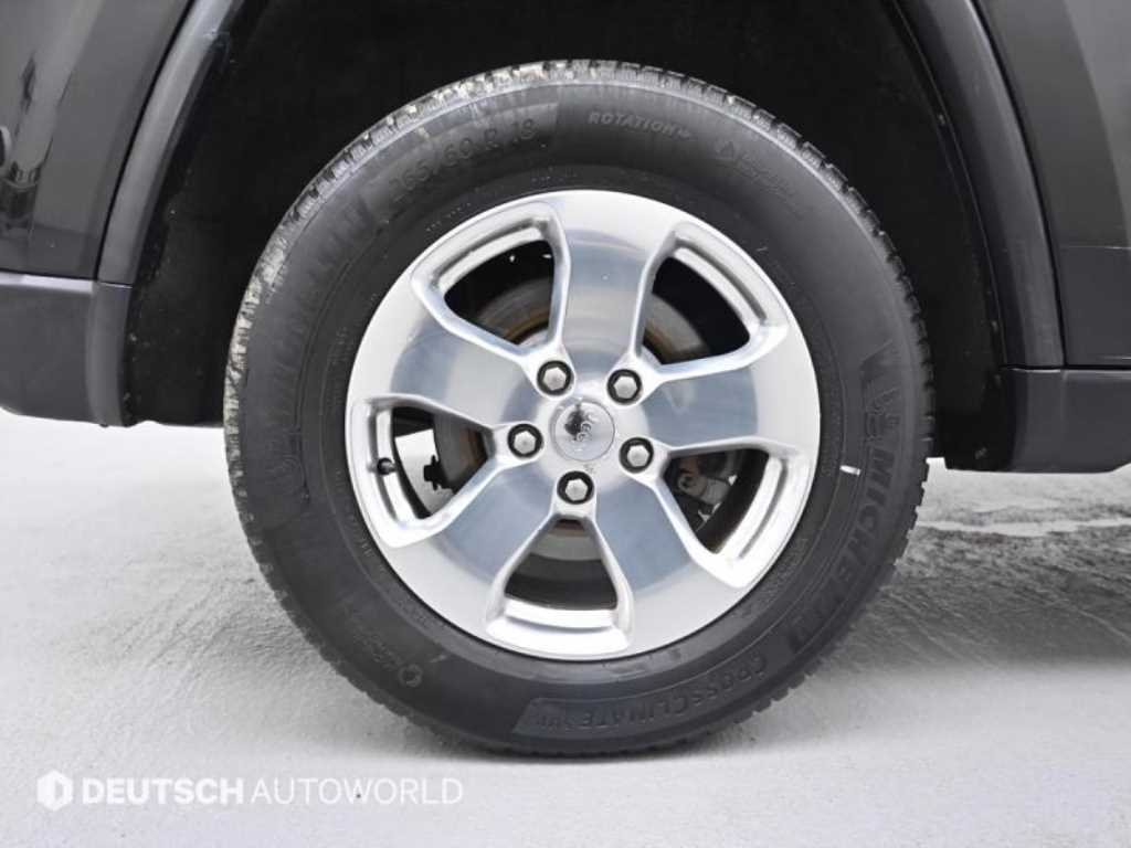 Jeep Cherokee - Vista 5