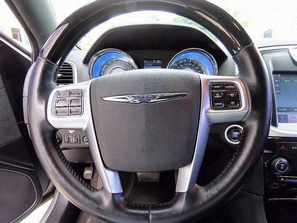 Chrysler 300C - Vista 8