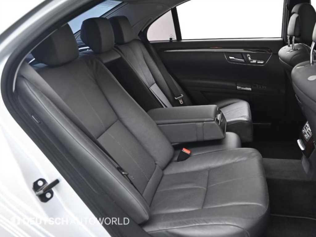 Mercedes Benz S Class - Vista 12