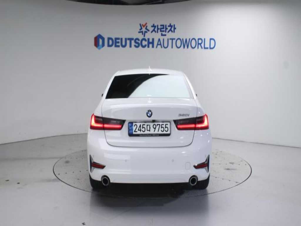 BMW 3 series - Vista 4