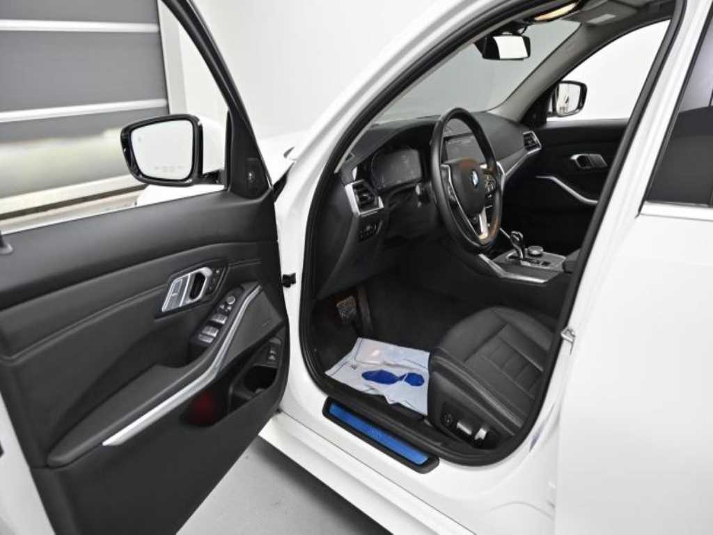 BMW 3 series - Vista 11