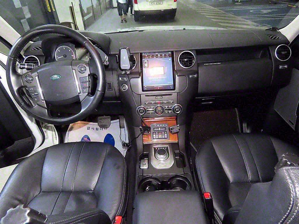Land Rover Discovery - Vista 10