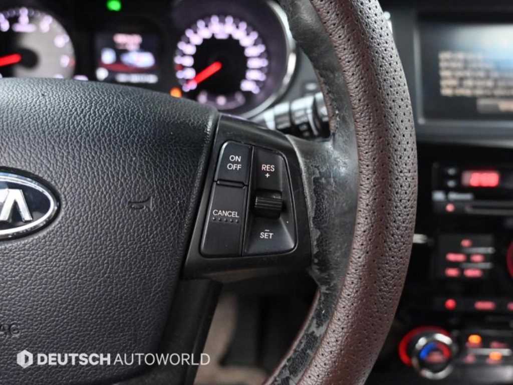 KIA K7 2010 Negro - Importación desde Corea - HF Imports Iquique - Foto 18