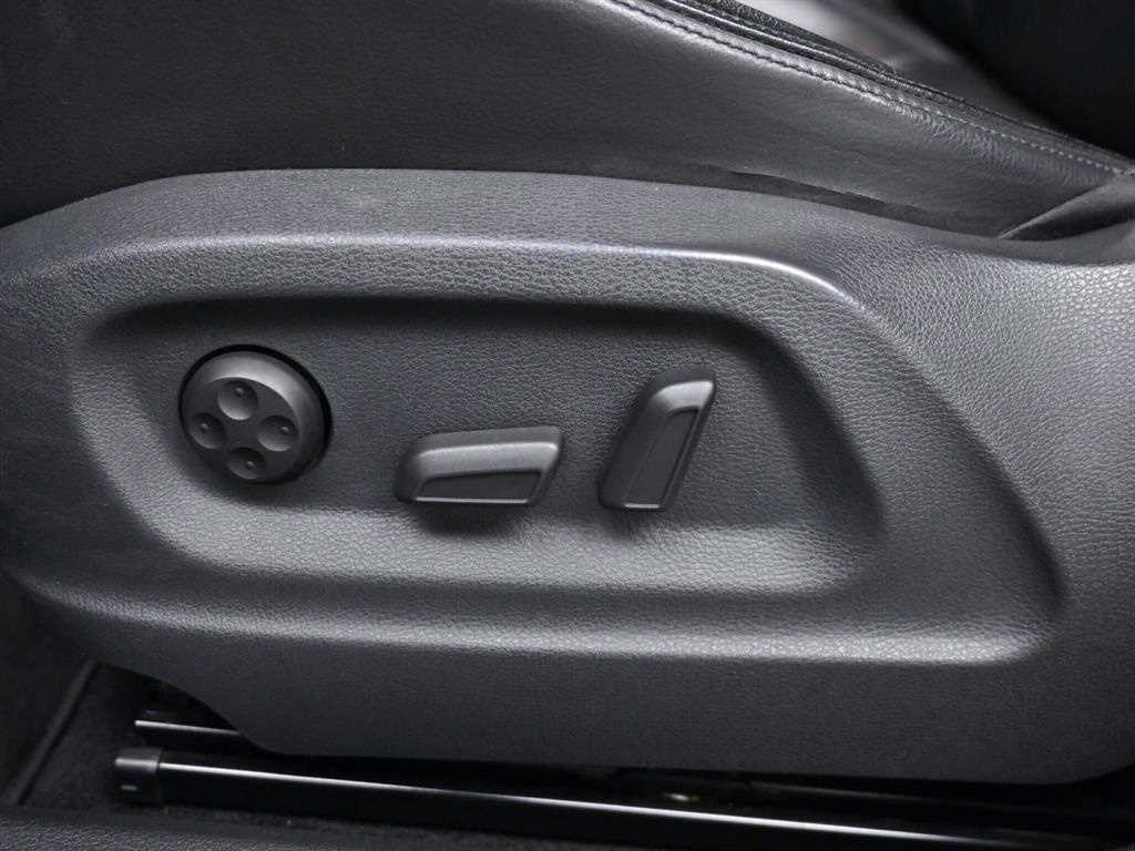 Volkswagen Tiguan 2016 Negro - Importación desde Corea - HF Imports Iquique - Foto 16