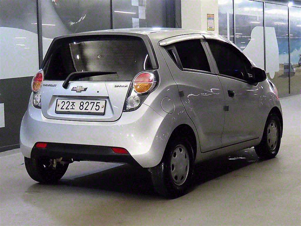 Chevrolet Spark - Vista 4