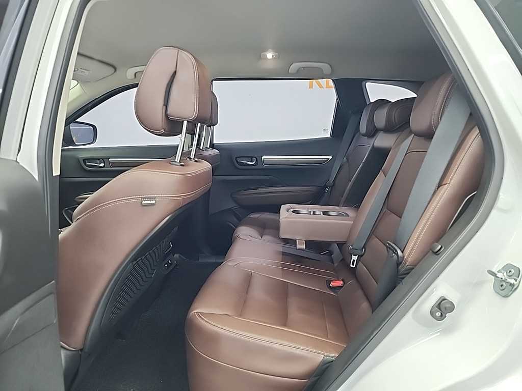 SAMSUNG QM6 - Vista 12