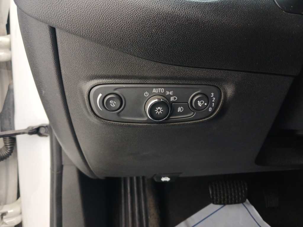 Chevrolet Equinox 2020 Blanco - Importación desde Corea - HF Imports Iquique - Foto 13