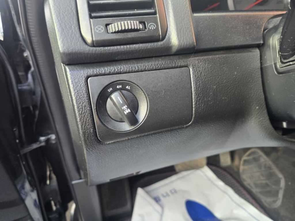 Ssangyong Rexton 2015 Negro - Importación desde Corea - HF Imports Iquique - Foto 17