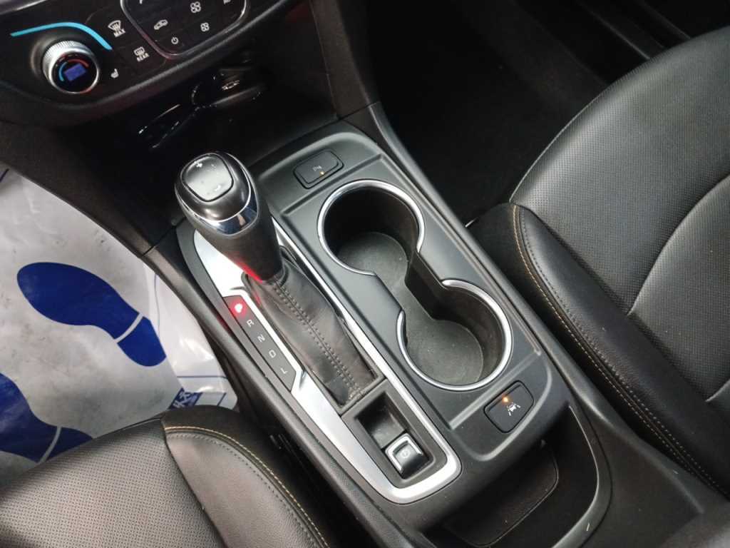 Chevrolet Equinox - Vista 8