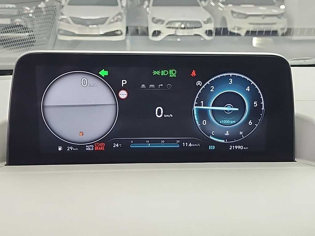 HYUNDAI Staria - Vista 6