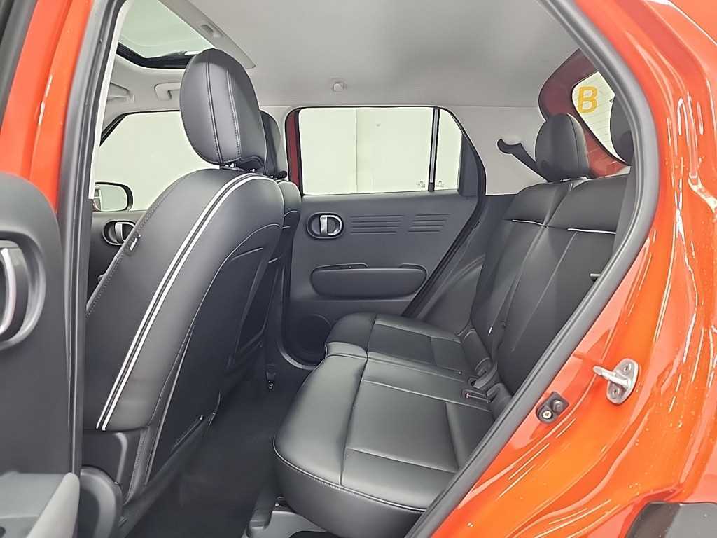 HYUNDAI Casper - Vista 12