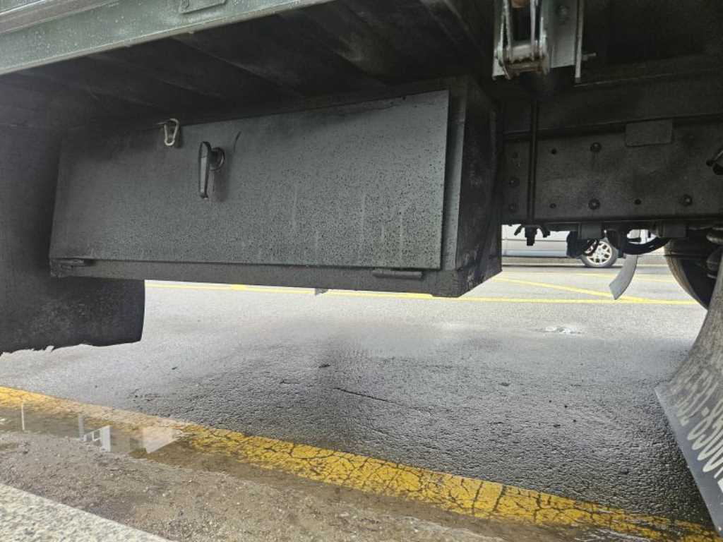 medium and large cargo truck 2017 Blanco - Importación desde Corea - HF Imports Iquique - Foto 20