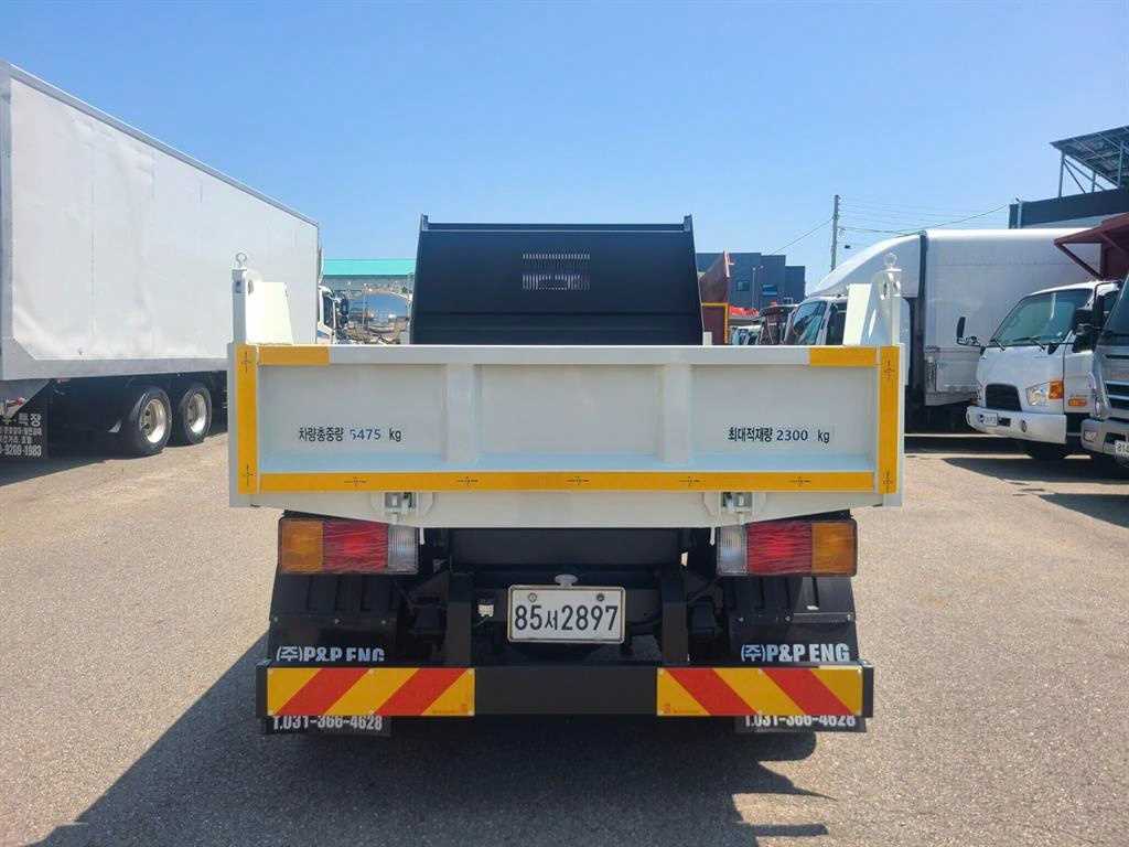 medium and large cargo dump - Vista 6