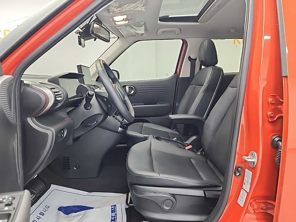 HYUNDAI Casper - Vista 11