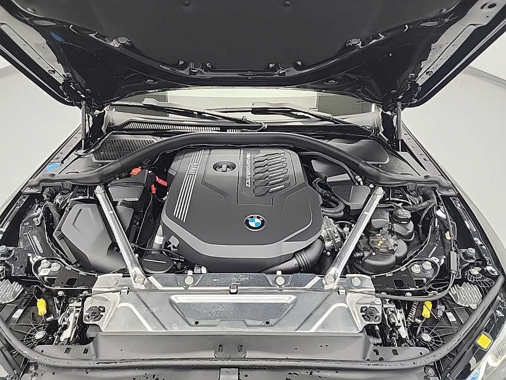 BMW 4 Series - Vista 5