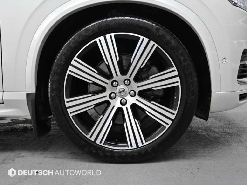 Volvo XC90 - Vista 5