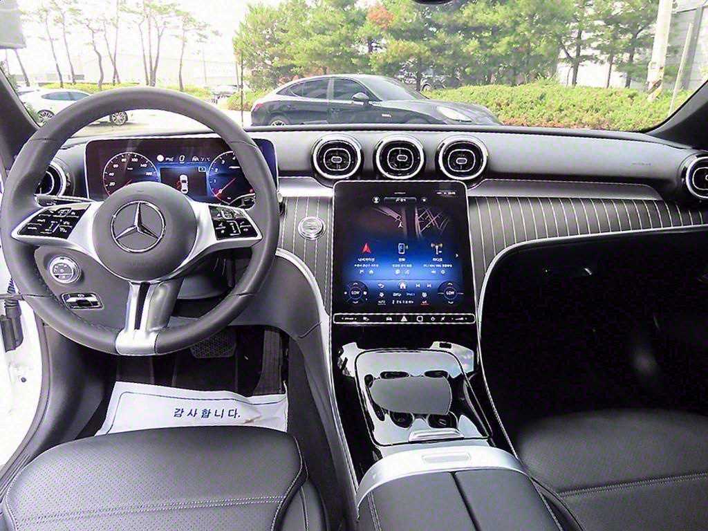 Mercedes Benz C Class - Vista 7