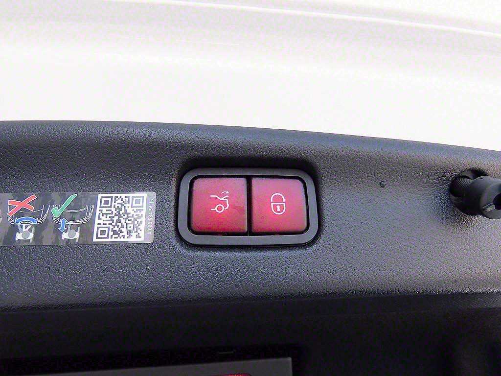 Mercedes Benz C Class 2024 - Importación desde Corea - HF Imports Iquique - Foto 17