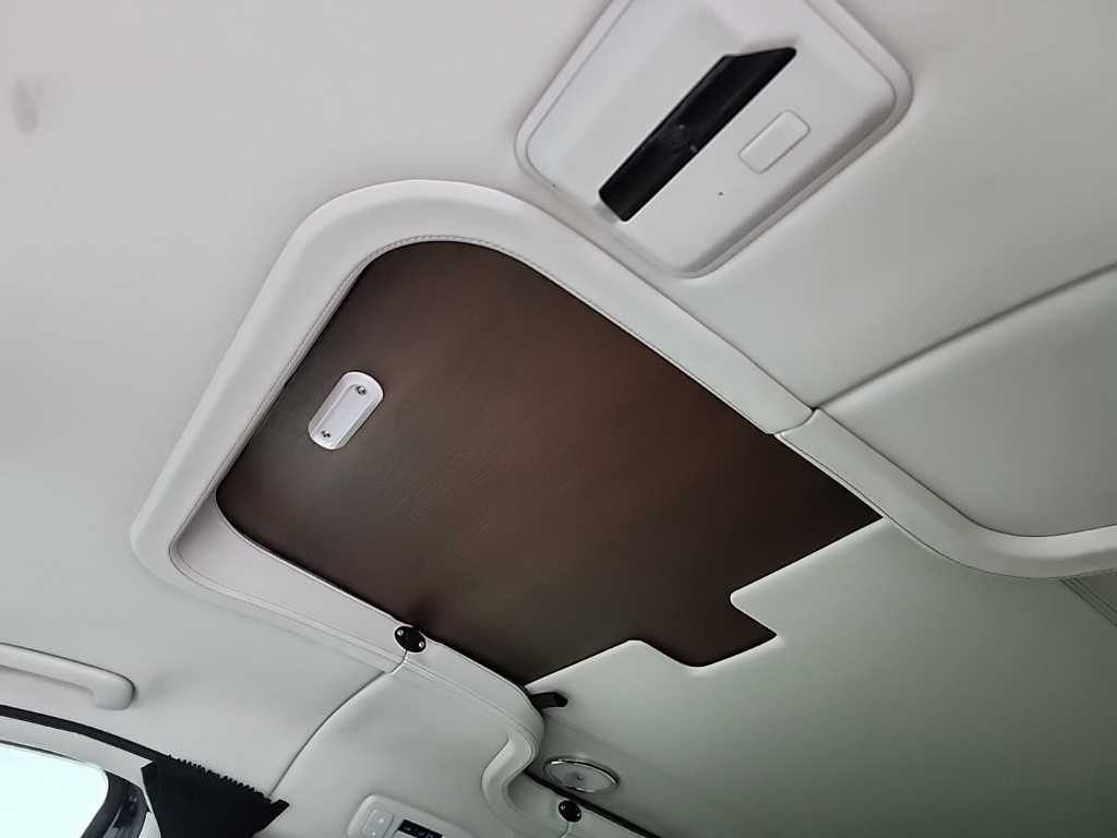 HYUNDAI Staria 2022 Negro - Importación desde Corea - HF Imports Iquique - Foto 16