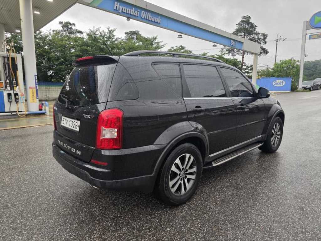 Ssangyong Rexton - Vista 6