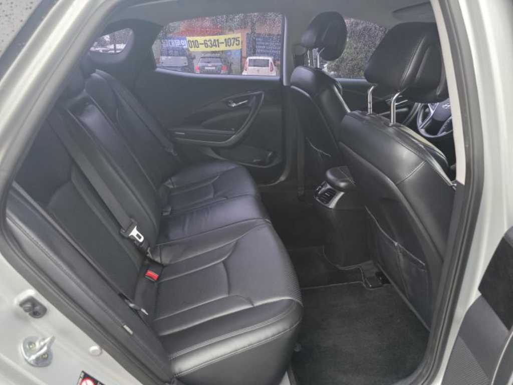 HYUNDAI Grandeur - Vista 7