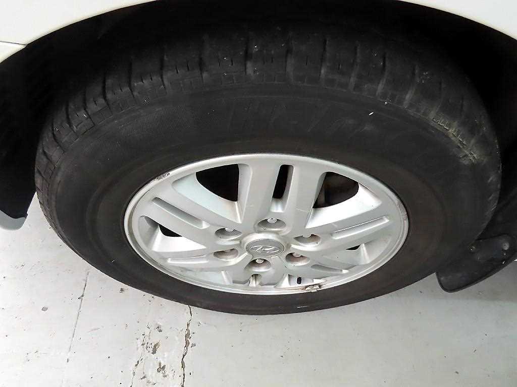 HYUNDAI Starex 2016 Blanco - Importación desde Corea - HF Imports Iquique - Foto 18