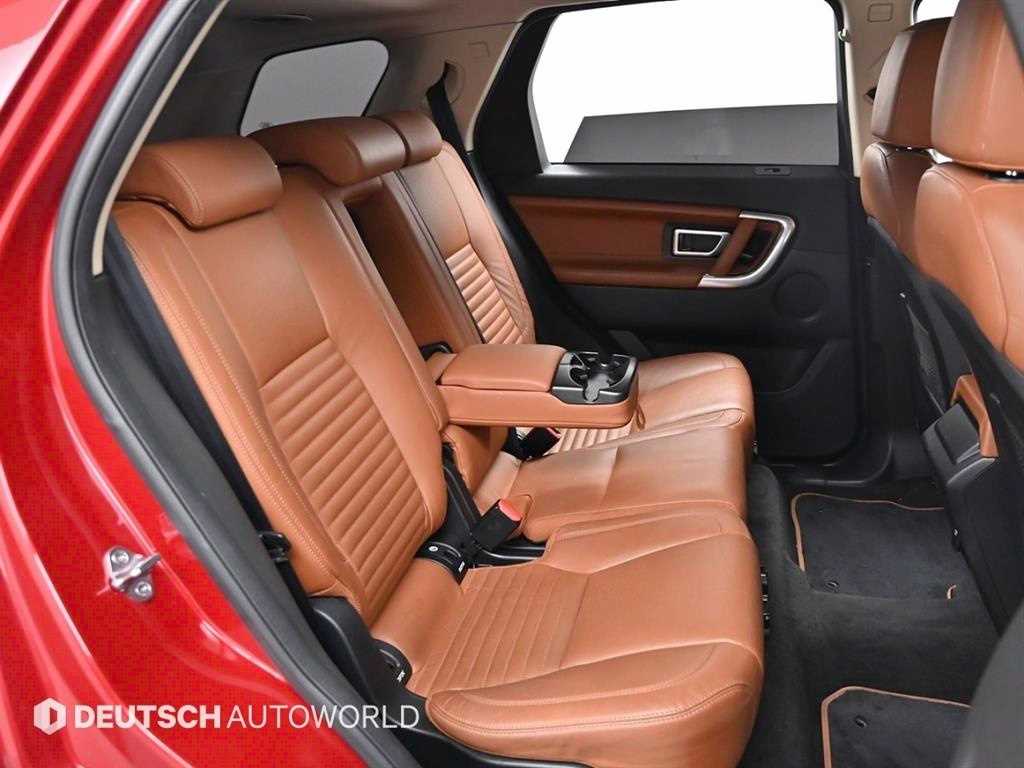 Land Rover Discovery Sports - Vista 12