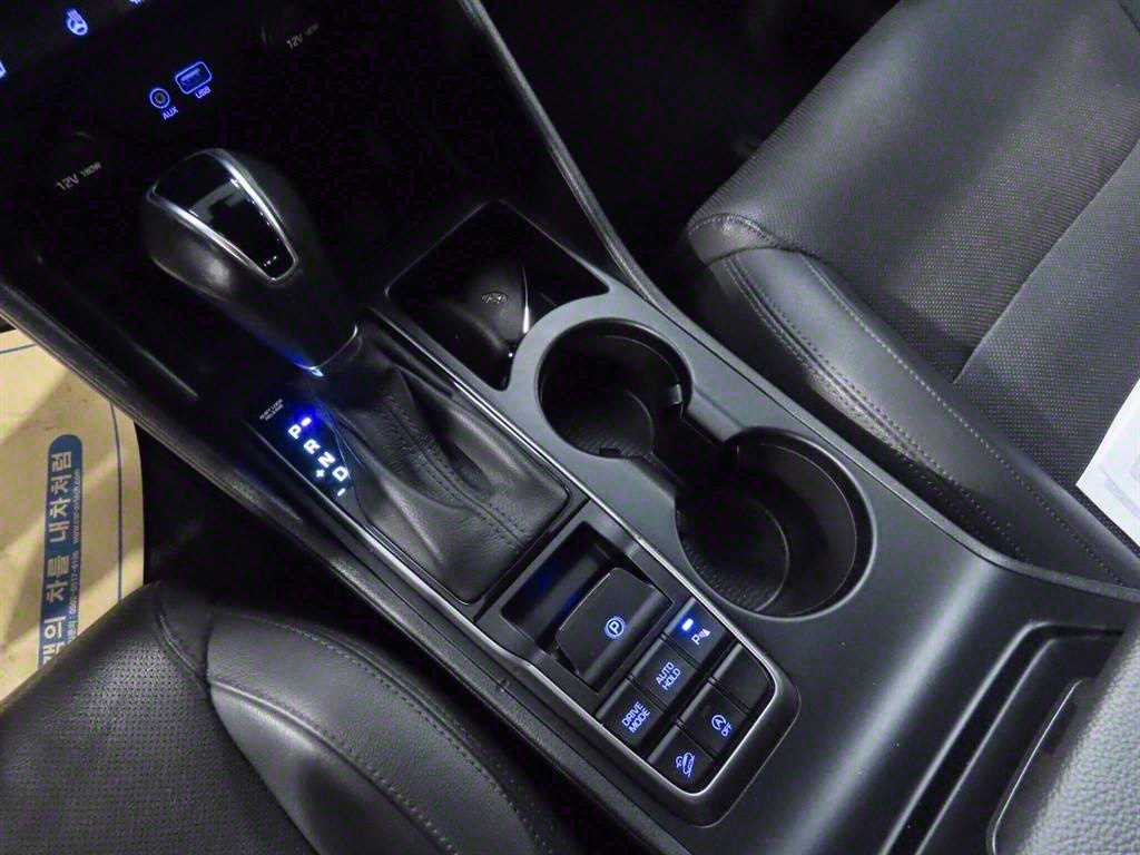 HYUNDAI Tucson - Vista 10