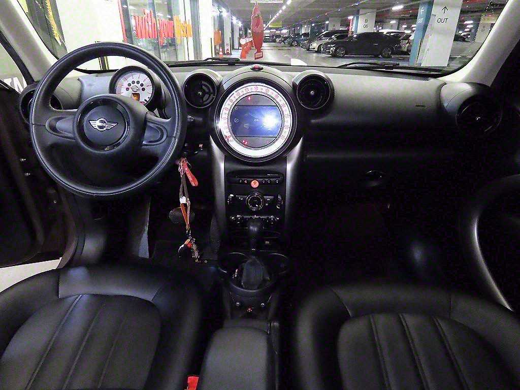 Mini Countryman - Vista 10