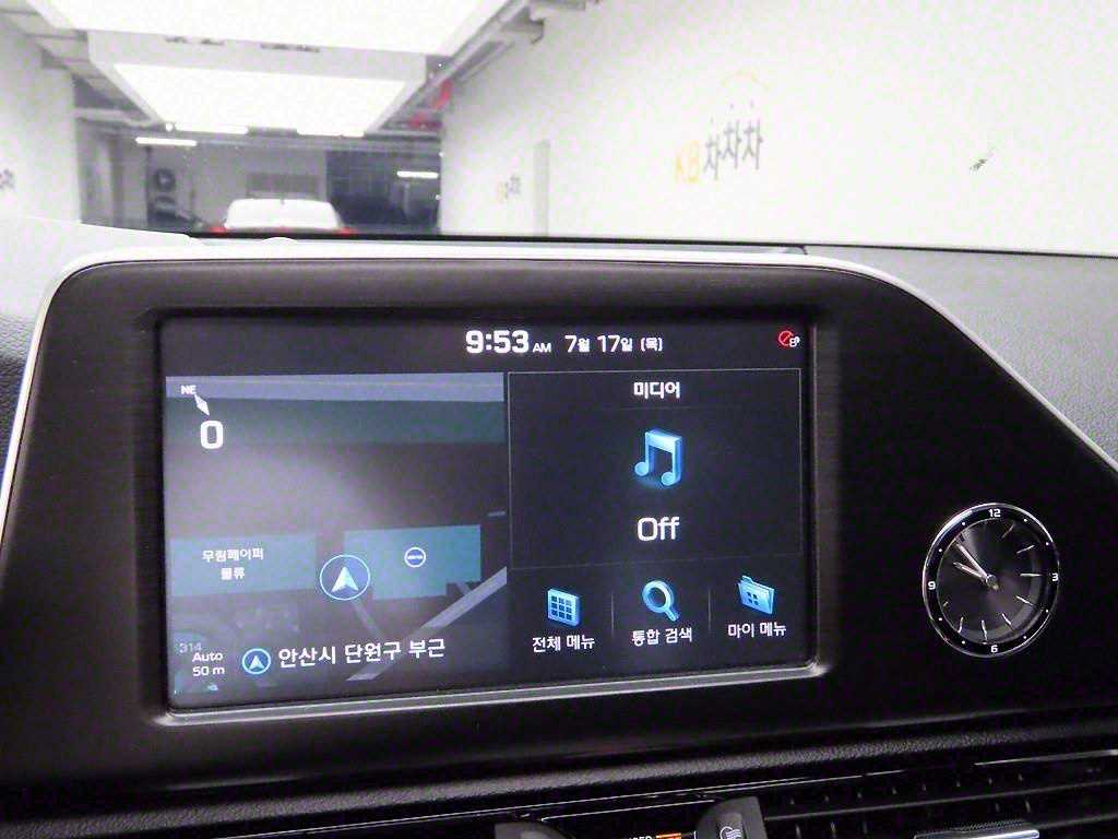 HYUNDAI Grandeur - Vista 9