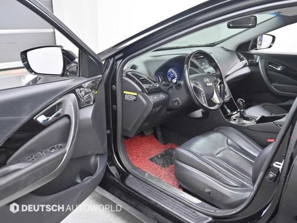 HYUNDAI Grandeur - Vista 11