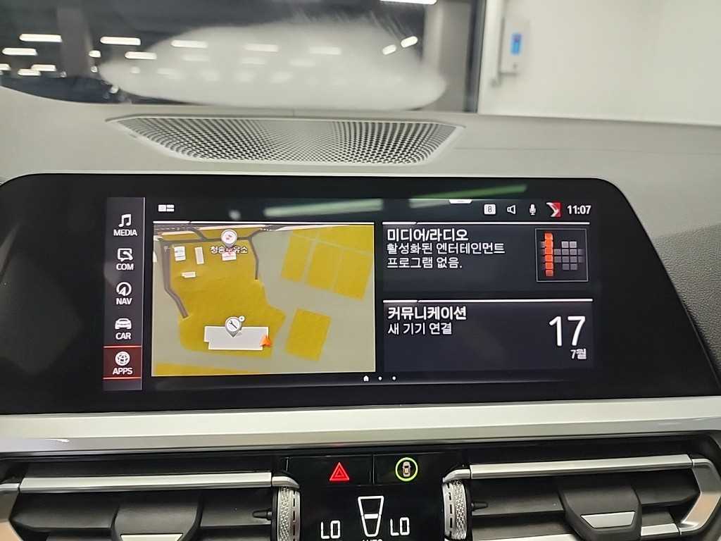 BMW 3 series 2021 Negro - Importación desde Corea - HF Imports Iquique - Foto 15