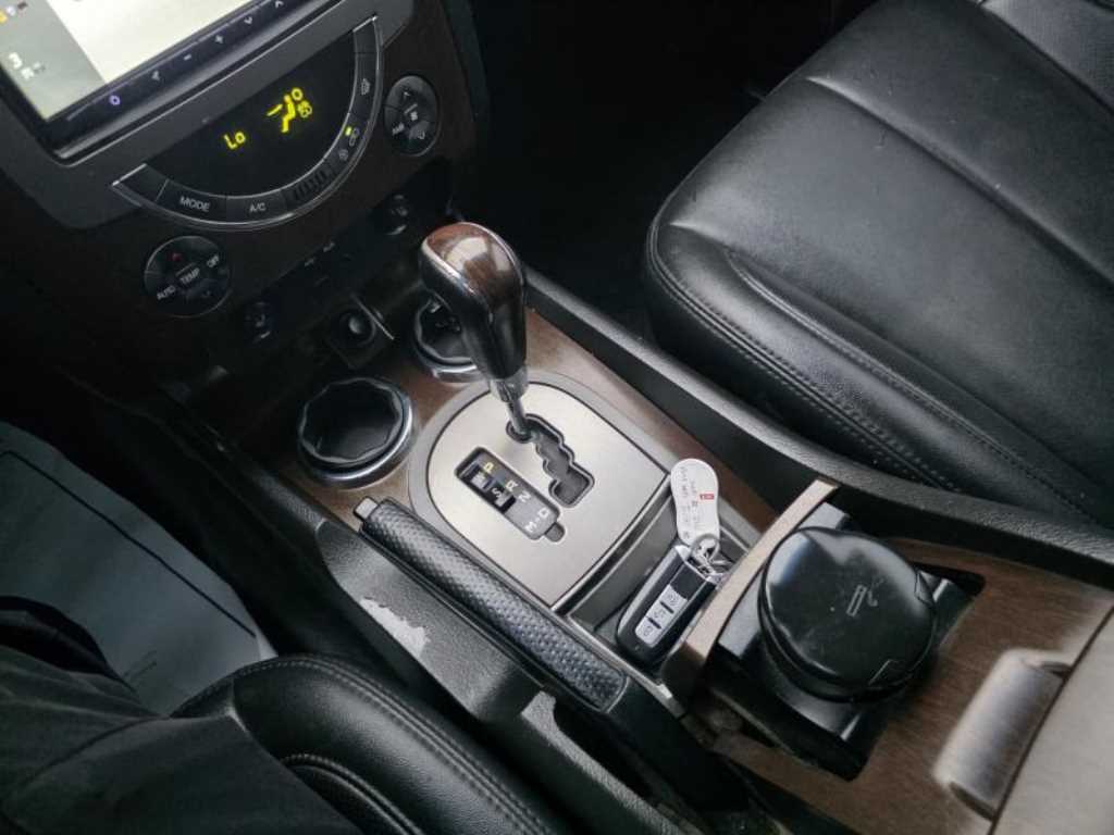 Ssangyong Rexton 2013 Negro - Importación desde Corea - HF Imports Iquique - Foto 20