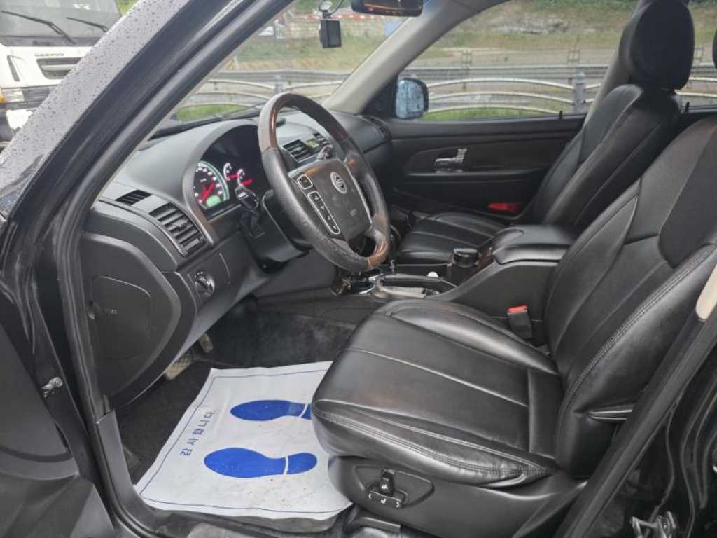 Ssangyong Rexton 2013 Negro - Importación desde Corea - HF Imports Iquique - Foto 18