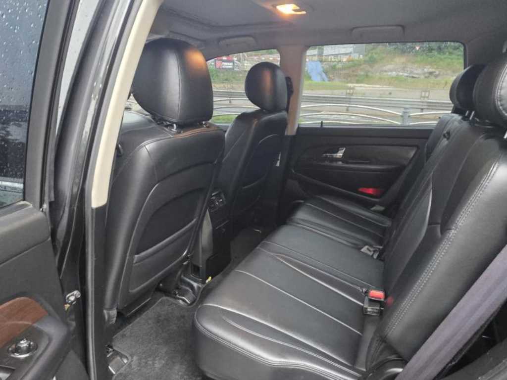 Ssangyong Rexton - Vista 8