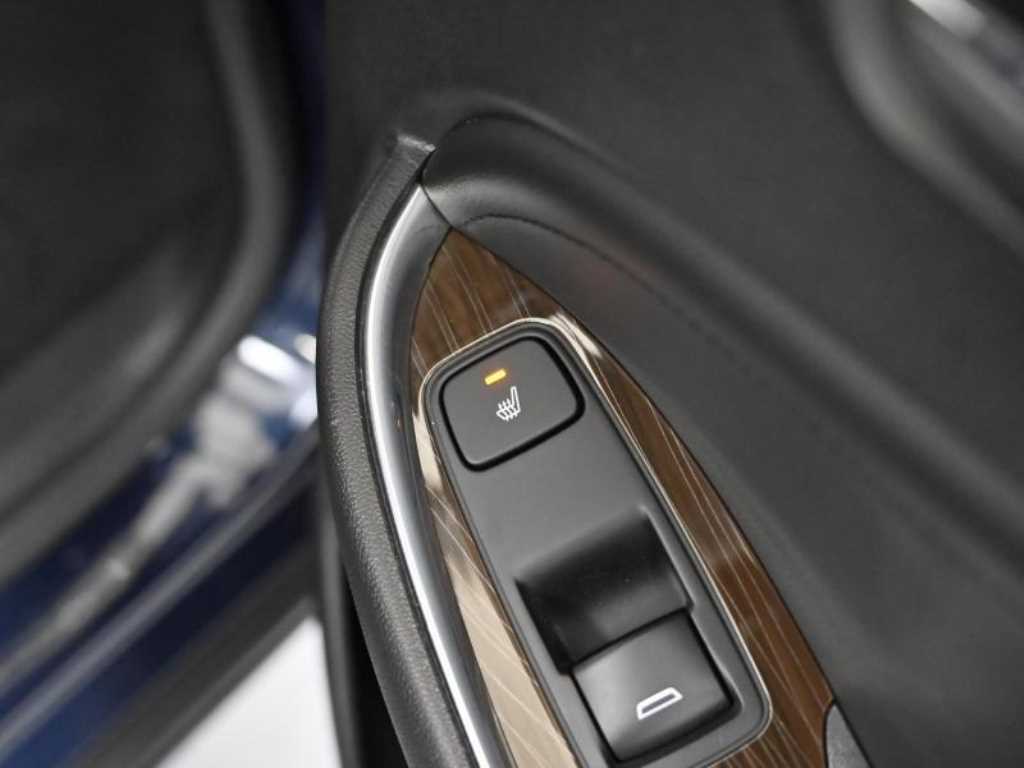 Chevrolet Malibu 2017 Negro - Importación desde Corea - HF Imports Iquique - Foto 16