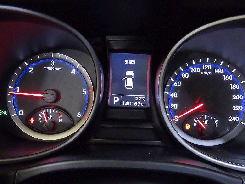 HYUNDAI Santa Fe - Vista 9