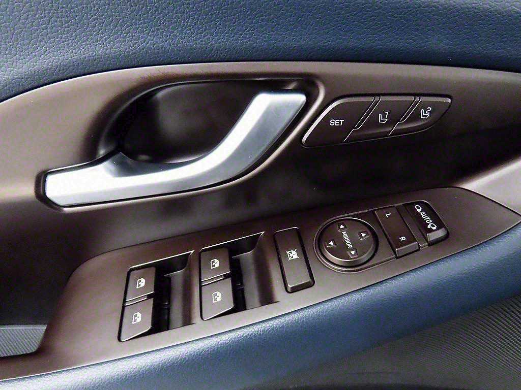 HYUNDAI i30 - Vista 11