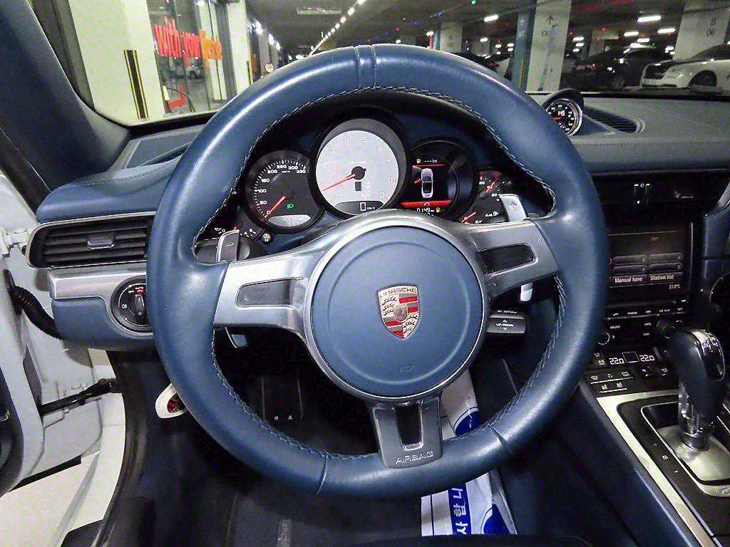 Porsche 911 - Vista 11