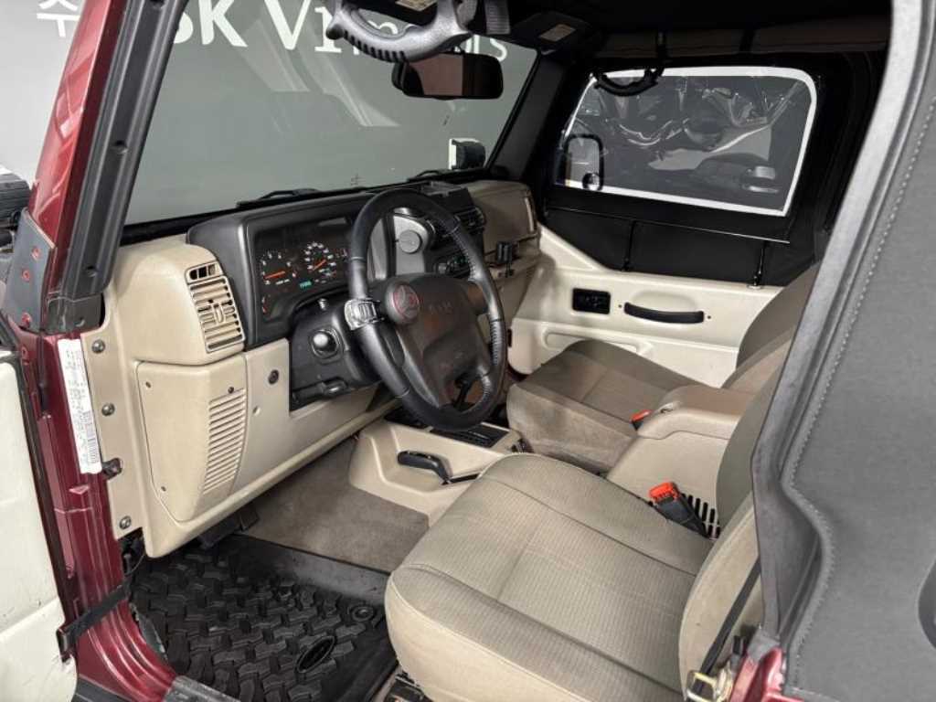 Jeep Wrangler - Vista 6