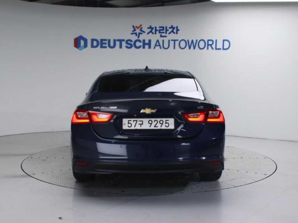 Chevrolet Malibu - Vista 4