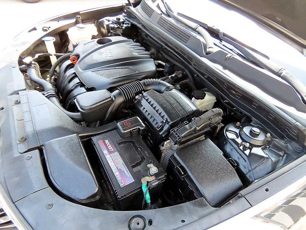 HYUNDAI Grandeur 2013 Negro - Importación desde Corea - HF Imports Iquique - Foto 18