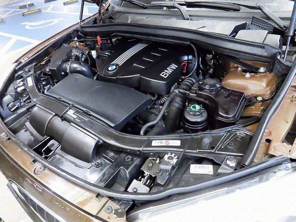 BMW X1 2011 Café - Importación desde Corea - HF Imports Iquique - Foto 19