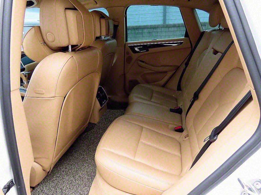 Porsche Macan - Vista 6