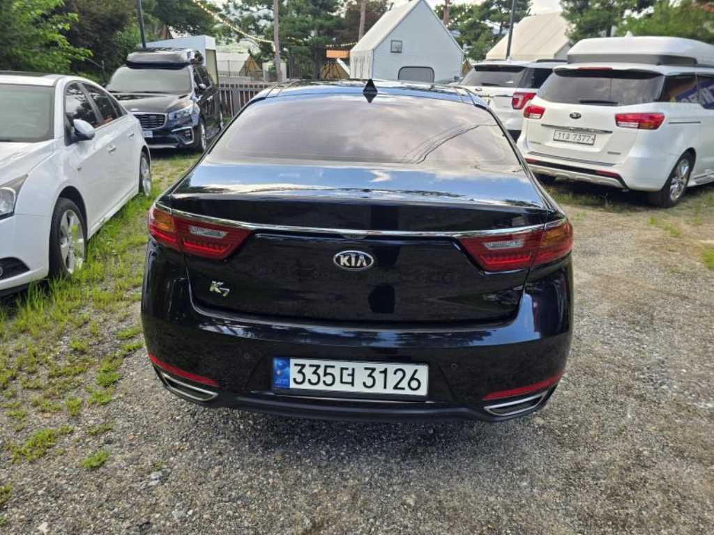 KIA K7 - Vista 4