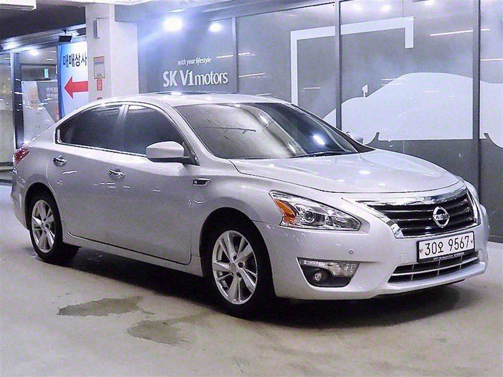 Nissan Altima