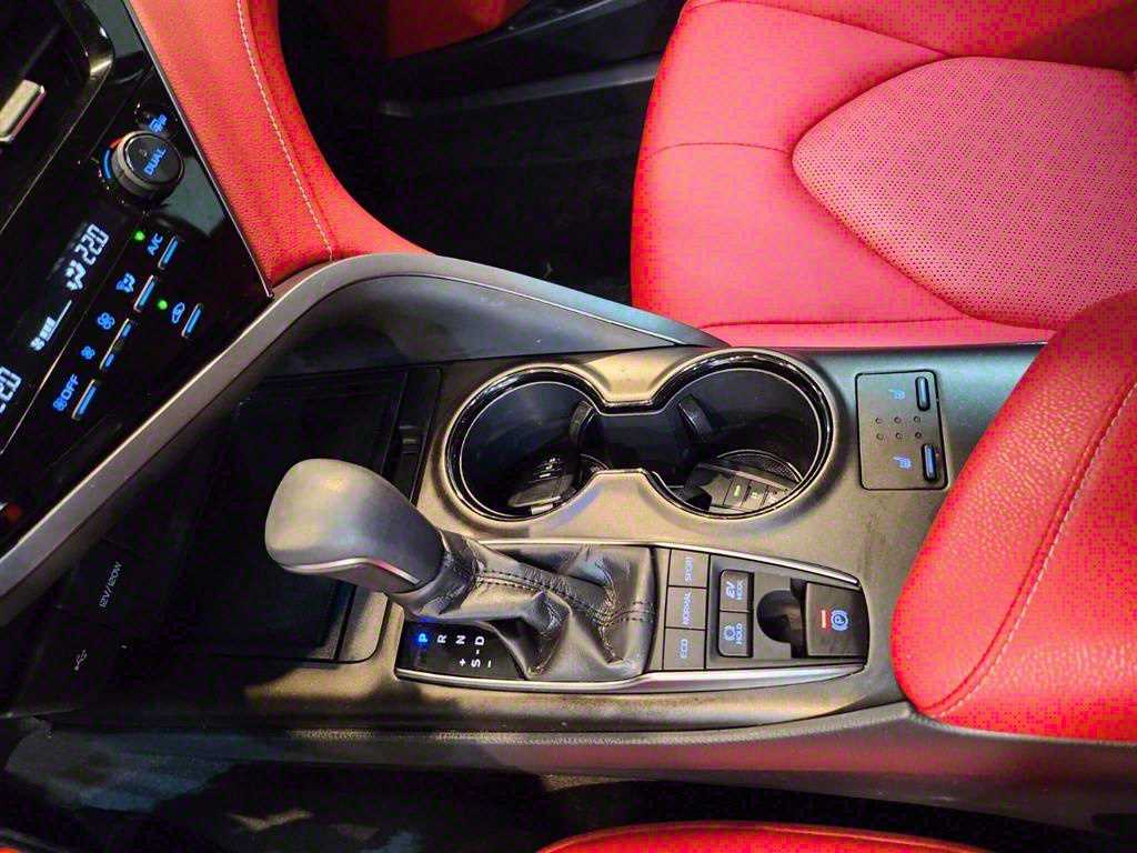 Toyota Camry 2024 Blanco - Importación desde Corea - HF Imports Iquique - Foto 16