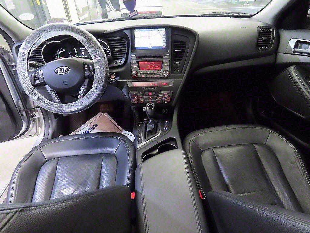 KIA K5 - Vista 10