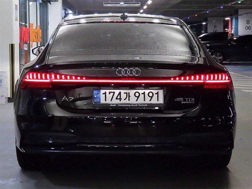 Audi A7 - Vista 5