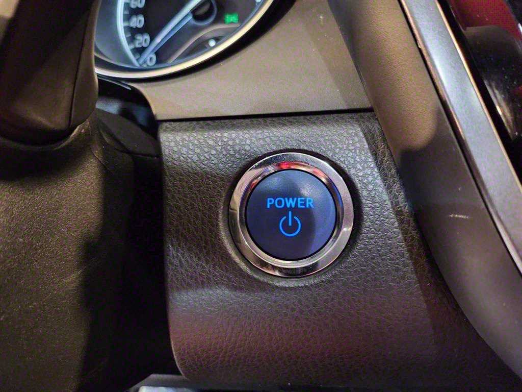 Toyota Camry 2024 Blanco - Importación desde Corea - HF Imports Iquique - Foto 15